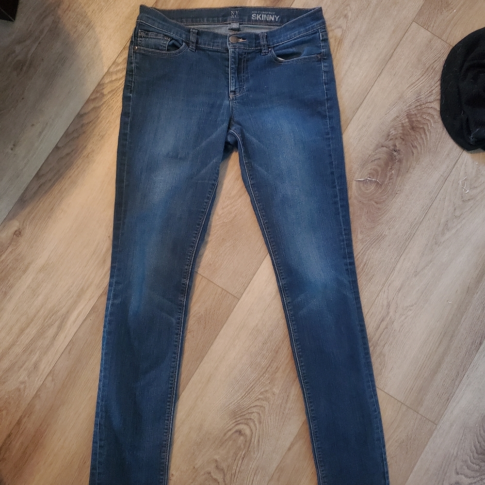 NY&Company size 4 jeans